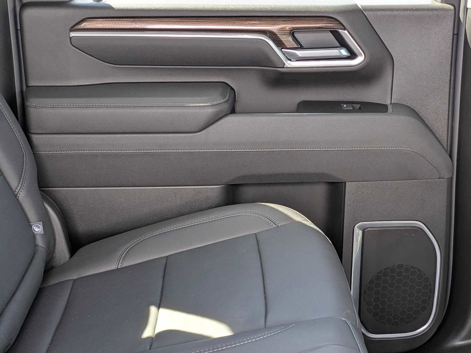 Used 2025 Chevrolet Silverado 2500 LT w/ Trail Boss Package image 26