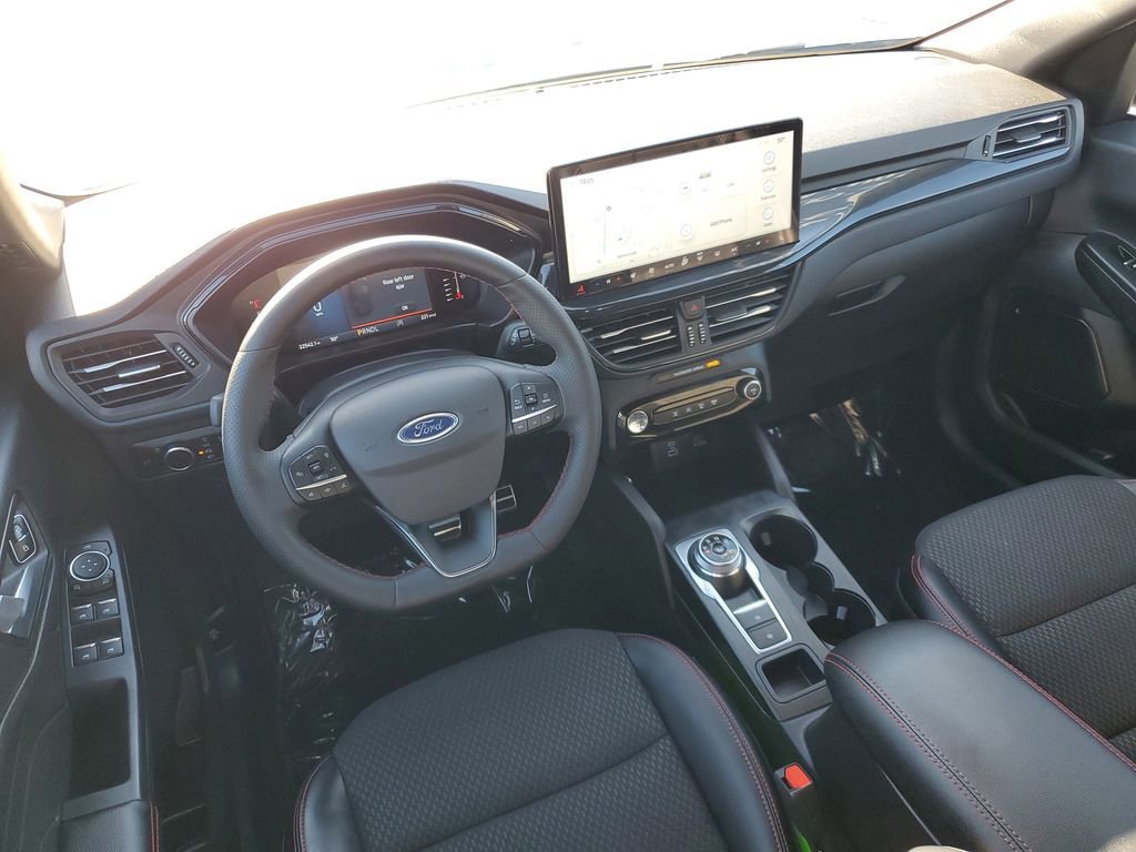 Certified 2023 Ford Escape ST-Line w/ Tech Pack #1 image 24