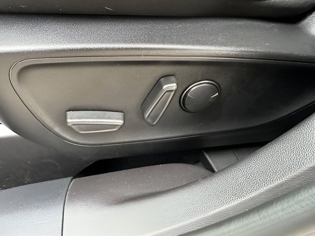 Certified 2023 Ford Escape Active AWD/4WD image 20