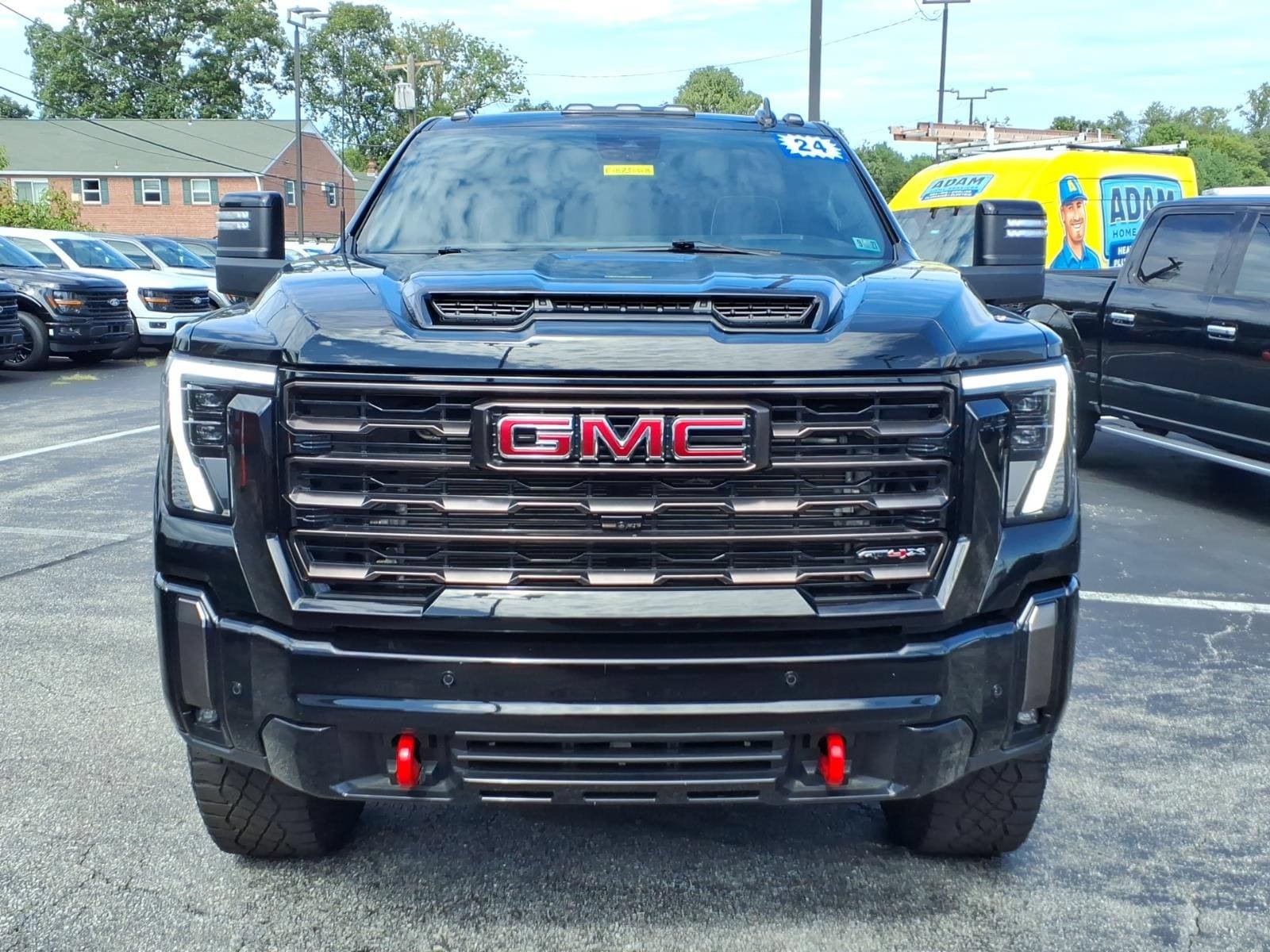 Used 2024 GMC Sierra 2500 AT4X AWD/4WD image 8