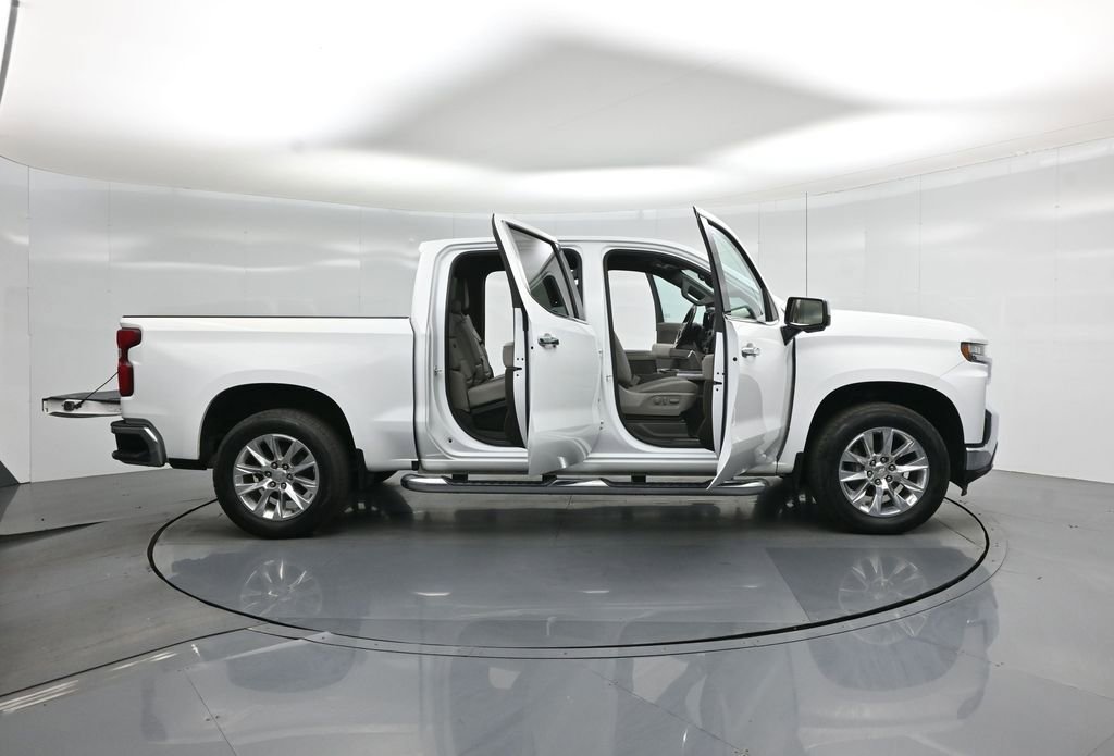 Used 2020 Chevrolet Silverado 1500 LTZ w/ LTZ Plus Package AWD/4WD image 4