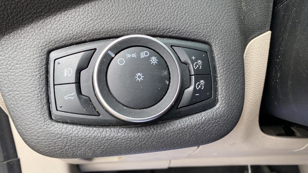 Certified 2017 Ford Escape Titanium image 33