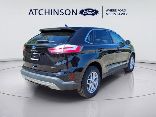 Certified 2024 Ford Edge SEL w/ Convenience Package AWD/4WD image 5