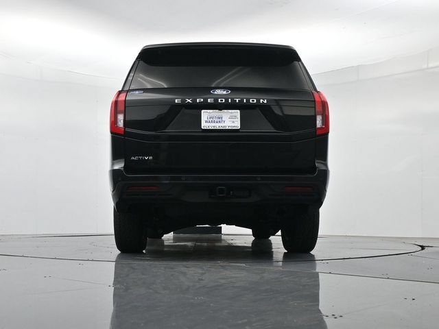 Certified 2025 Ford Expedition Active AWD/4WD image 45