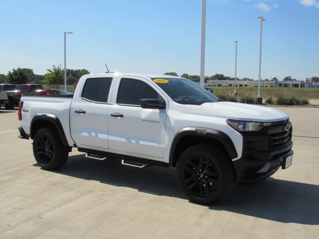 Used 2025 Chevrolet Colorado Trail Boss AWD/4WD image 11