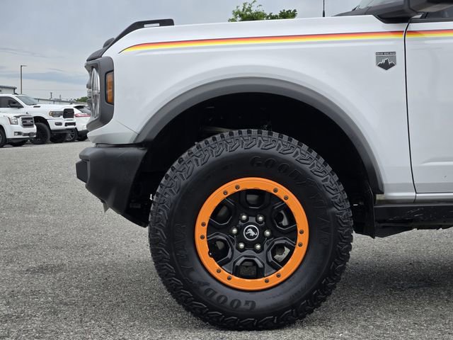 Certified 2023 Ford Bronco Big Bend w/ Sasquatch Package AWD/4WD image 9