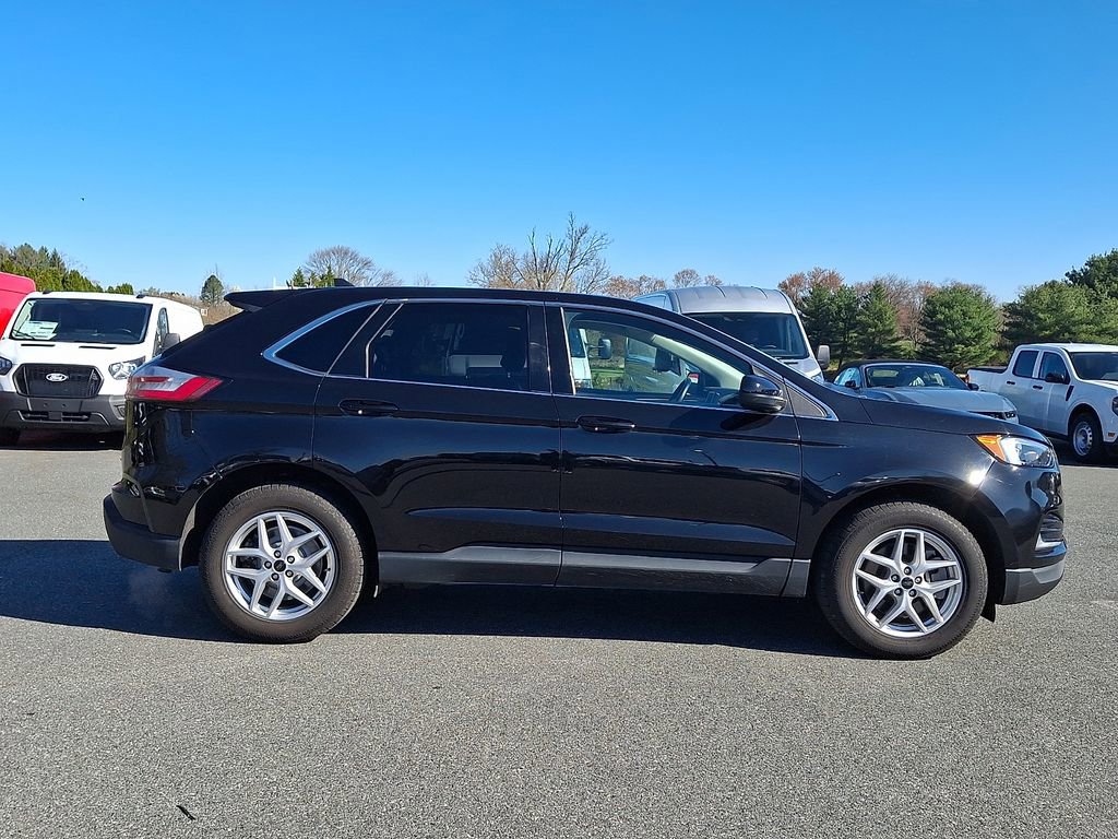 Certified 2023 Ford Edge SEL AWD/4WD image 7