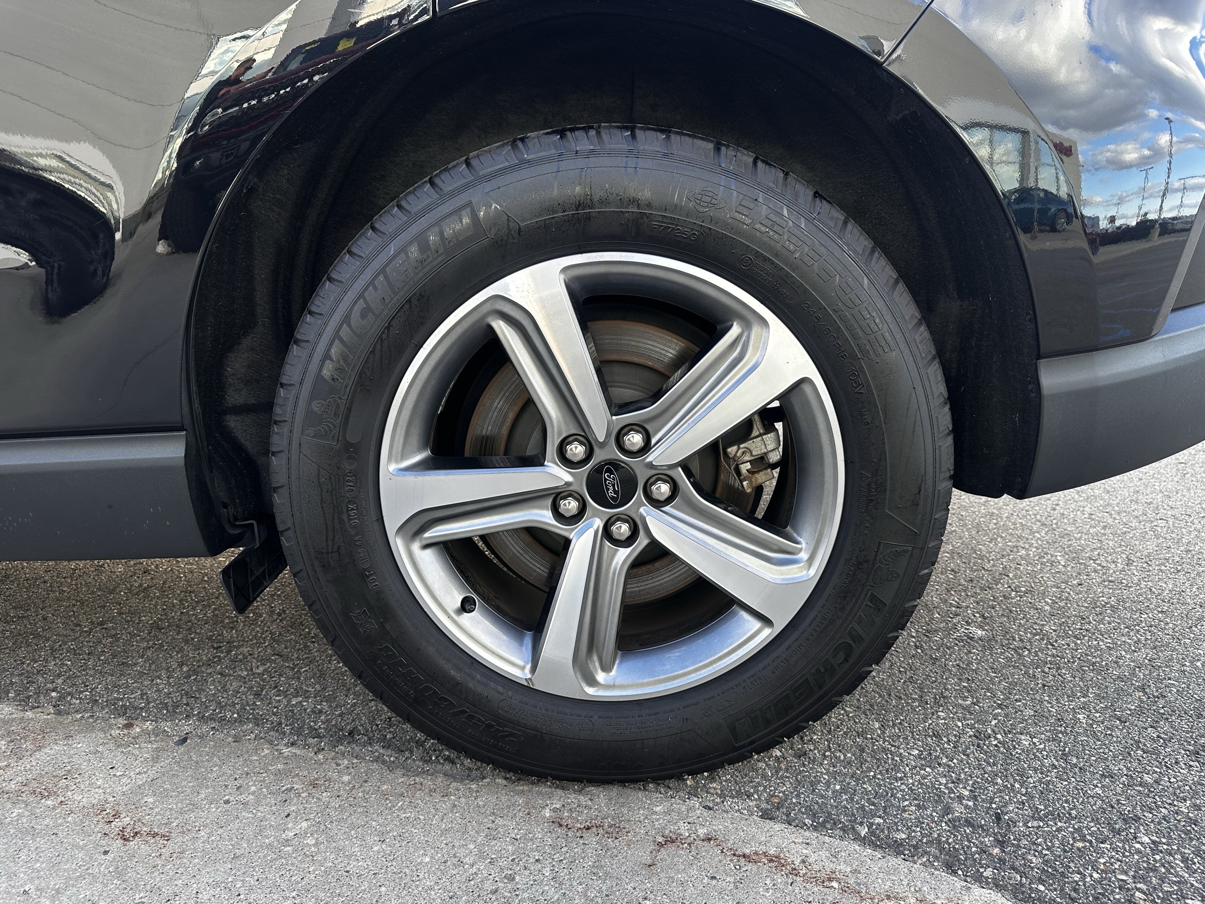 Certified 2024 Ford Edge SEL w/ Convenience Package AWD/4WD image 9