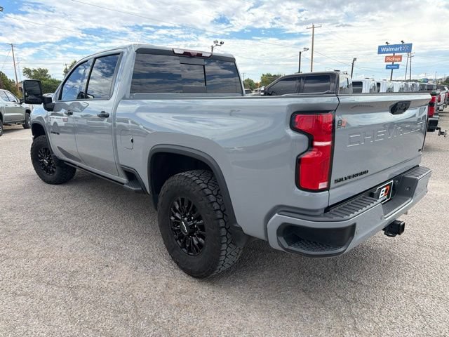 Used 2024 Chevrolet Silverado 2500 LTZ w/ LTZ Plus Package AWD/4WD image 4