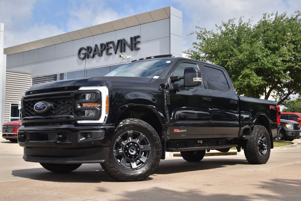 Certified 2023 Ford F250 Lariat w/ Lariat Ultimate Package AWD/4WD image 2