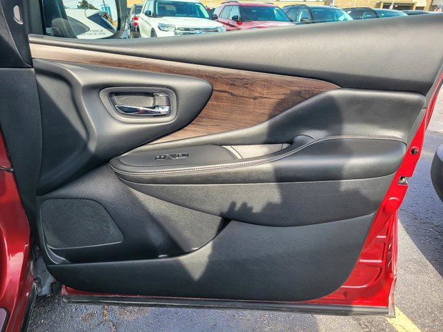 Used 2019 Nissan Murano Platinum image 30