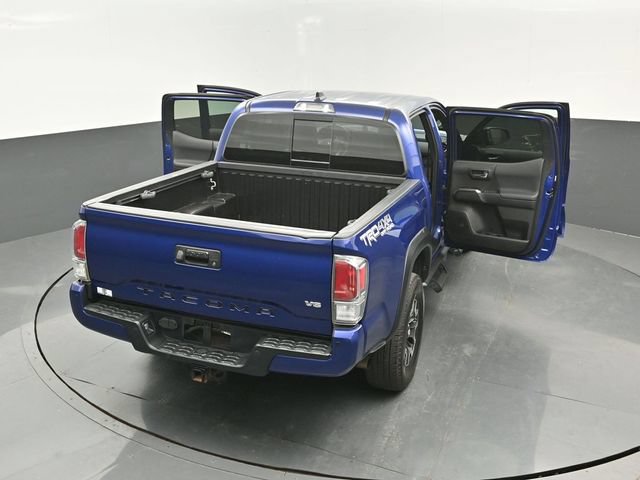 Used 2022 Toyota Tacoma TRD Off-Road w/ TRD Premium Off Road Package AWD/4WD image 29