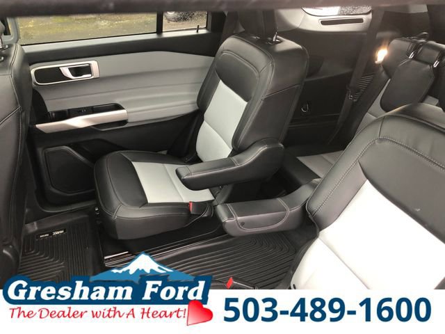 Certified 2022 Ford Explorer XLT w/ Equipment Group 202A image 31