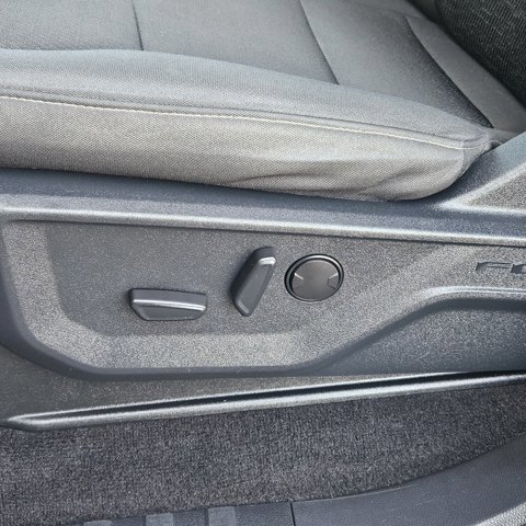 Certified 2022 Ford F150 XLT w/ Equipment Group 302A High image 14