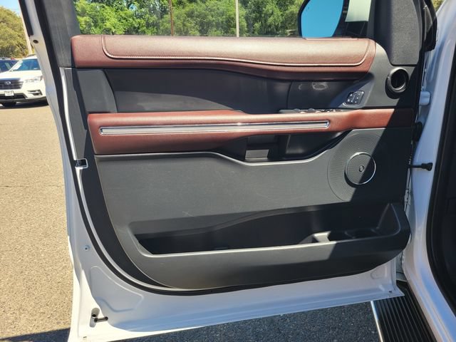 Certified 2023 Ford Expedition Max Limited AWD/4WD image 16