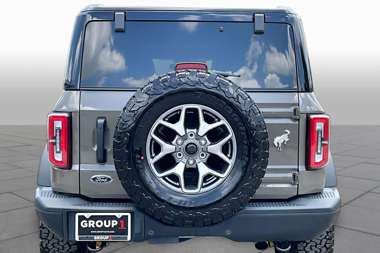 Certified 2025 Ford Bronco Badlands AWD/4WD image 5