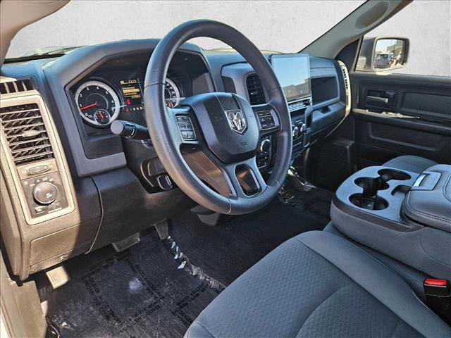 Used 2019 RAM 1500 Express w/ Express Value Package AWD/4WD image 10