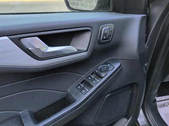 Certified 2024 Ford Escape Platinum AWD/4WD image 11