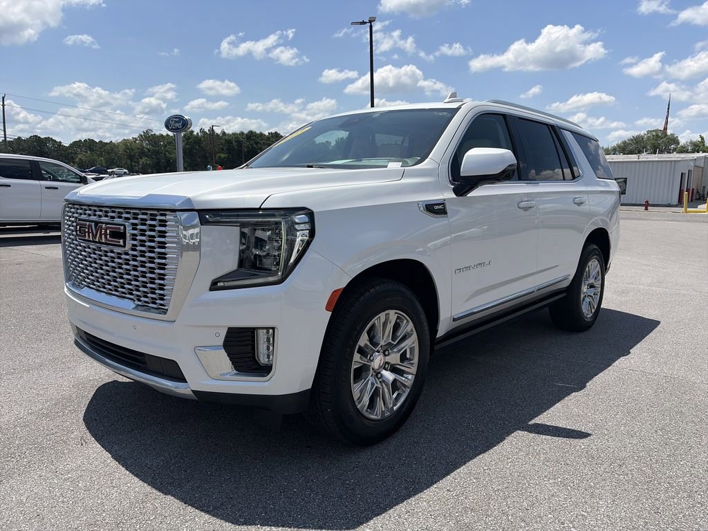 Used 2023 GMC Yukon Denali AWD/4WD image 2