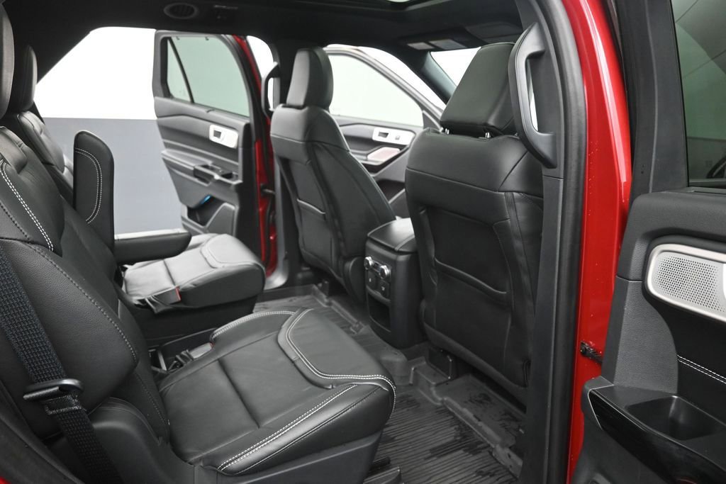 Certified 2021 Ford Explorer ST w/ Equipment Group 401A AWD/4WD image 10