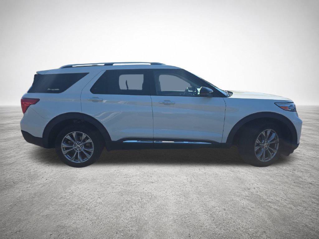 Certified 2023 Ford Explorer Limited w/ Limited Technology Package AWD/4WD image 9