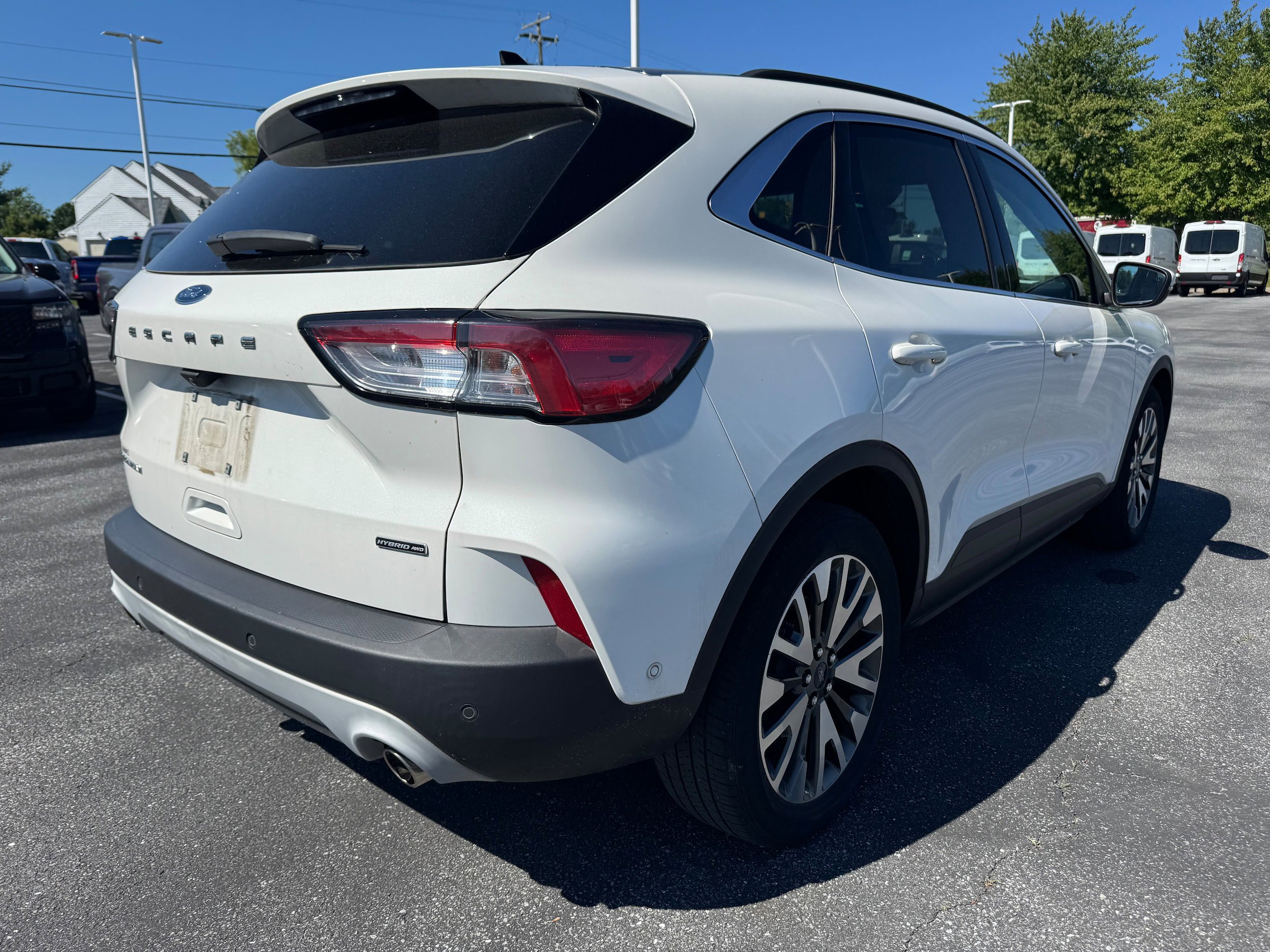 Certified 2020 Ford Escape Titanium AWD/4WD image 5