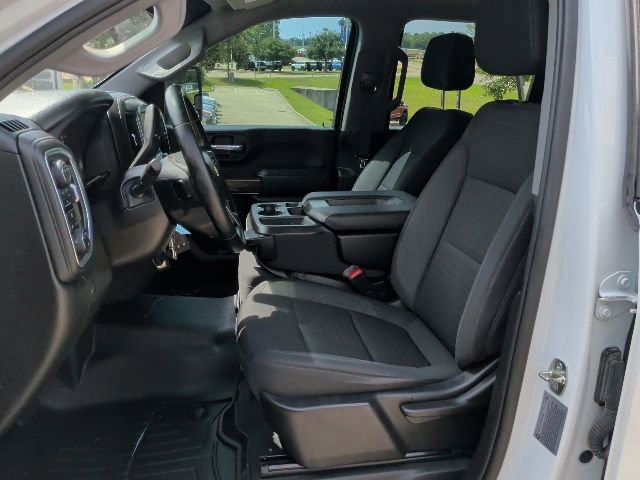 Used 2023 Chevrolet Silverado 3500 LT AWD/4WD image 9