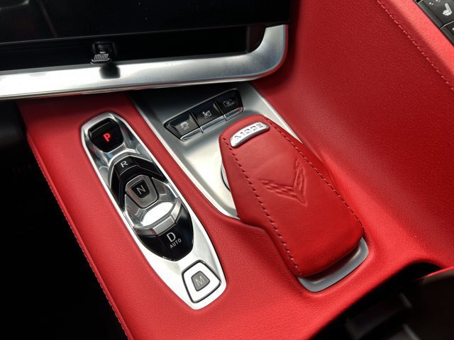 Used 2021 Chevrolet Corvette Stingray Preferred Cpe w/ Z51 Performance Package RWD image 28