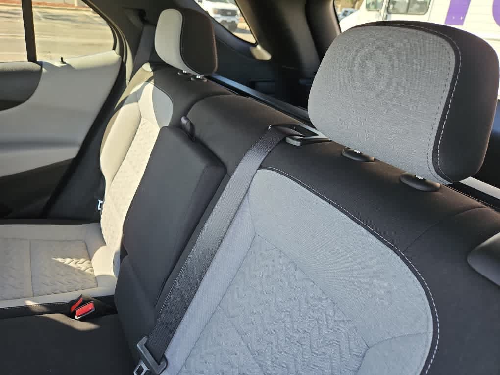Used 2024 Chevrolet Equinox LT AWD/4WD image 12