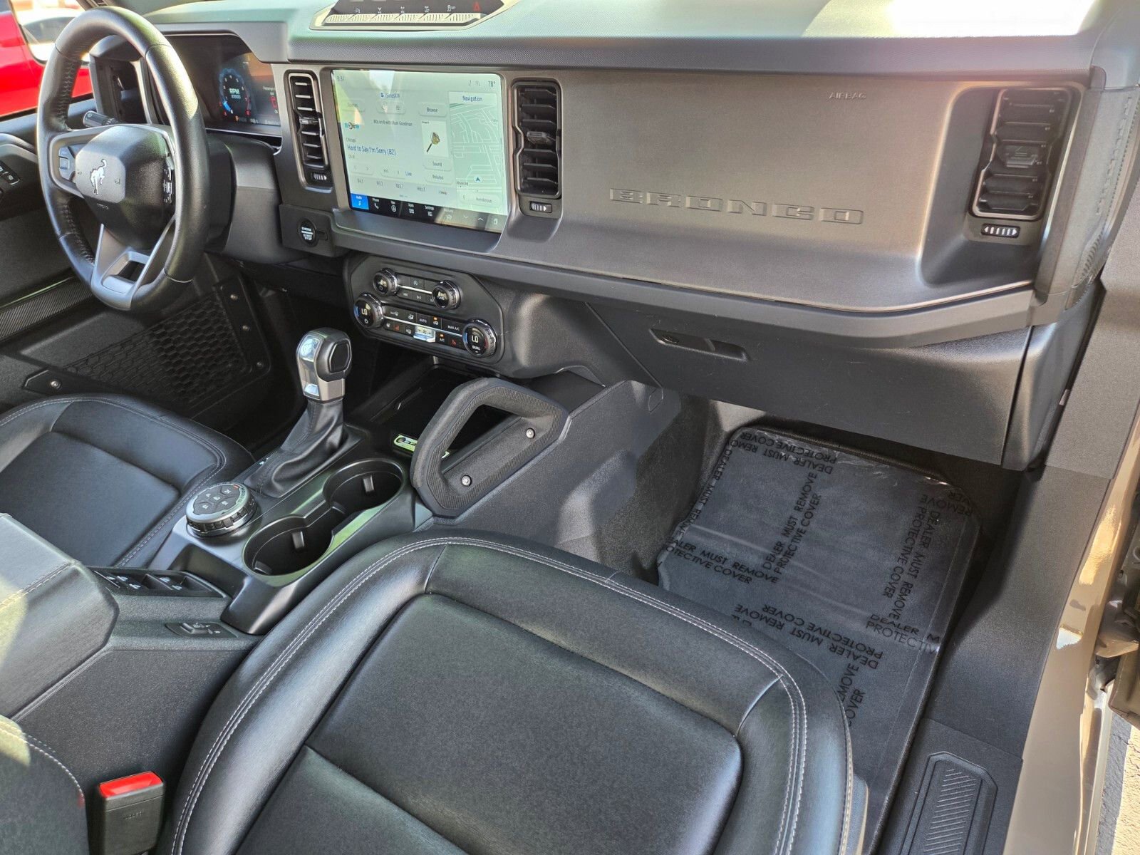 Certified 2025 Ford Bronco Badlands AWD/4WD image 16