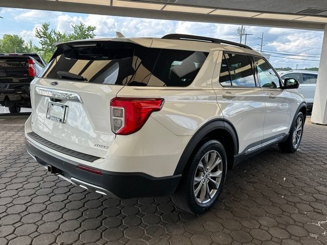 Certified 2023 Ford Explorer XLT w/ Equipment Group 202A AWD/4WD image 25