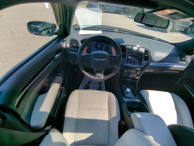 Used 2020 Chrysler 300 S w/ 300S Premium Group RWD image 24
