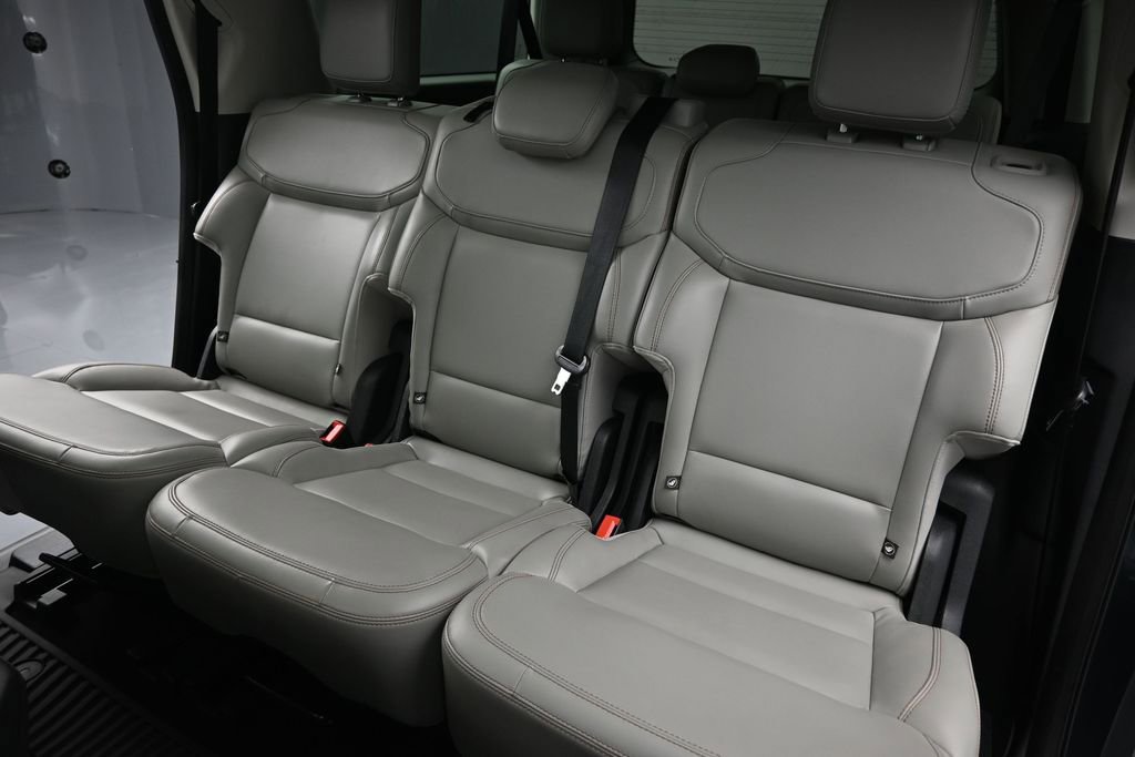 Certified 2025 Ford Expedition Max Active RWD image 21