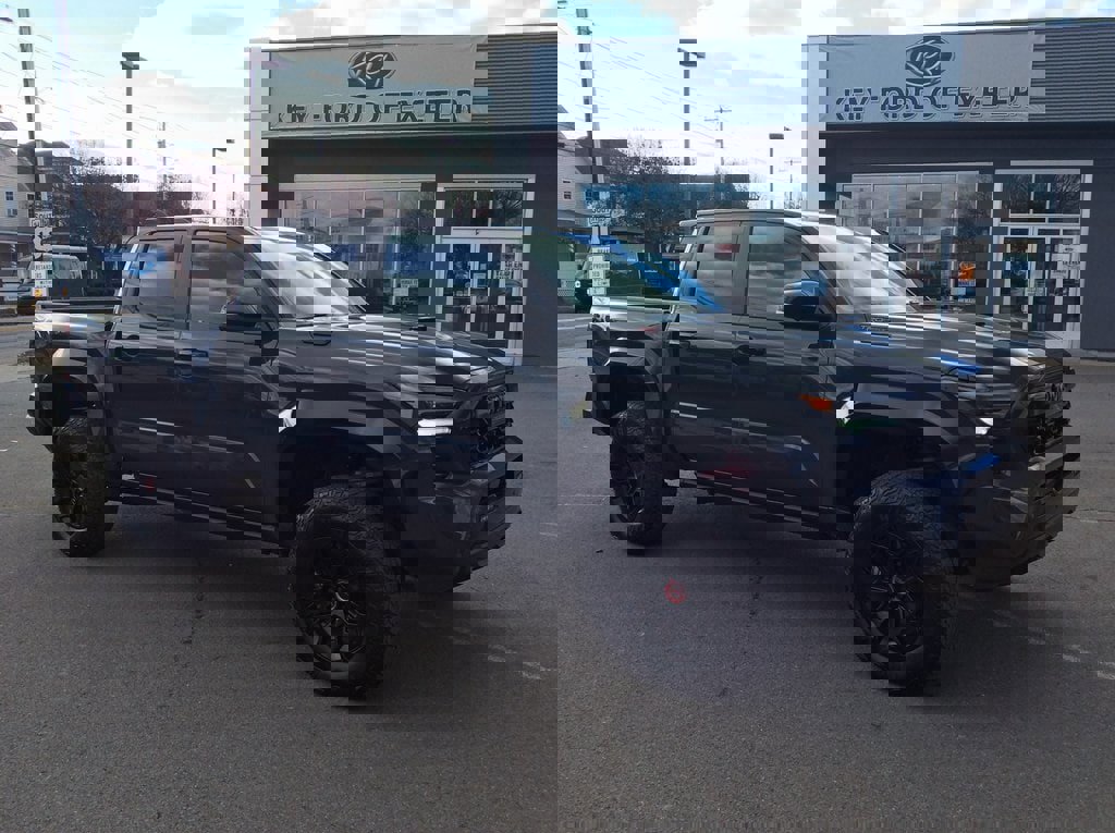 Used 2025 Toyota Tacoma TRD Pro