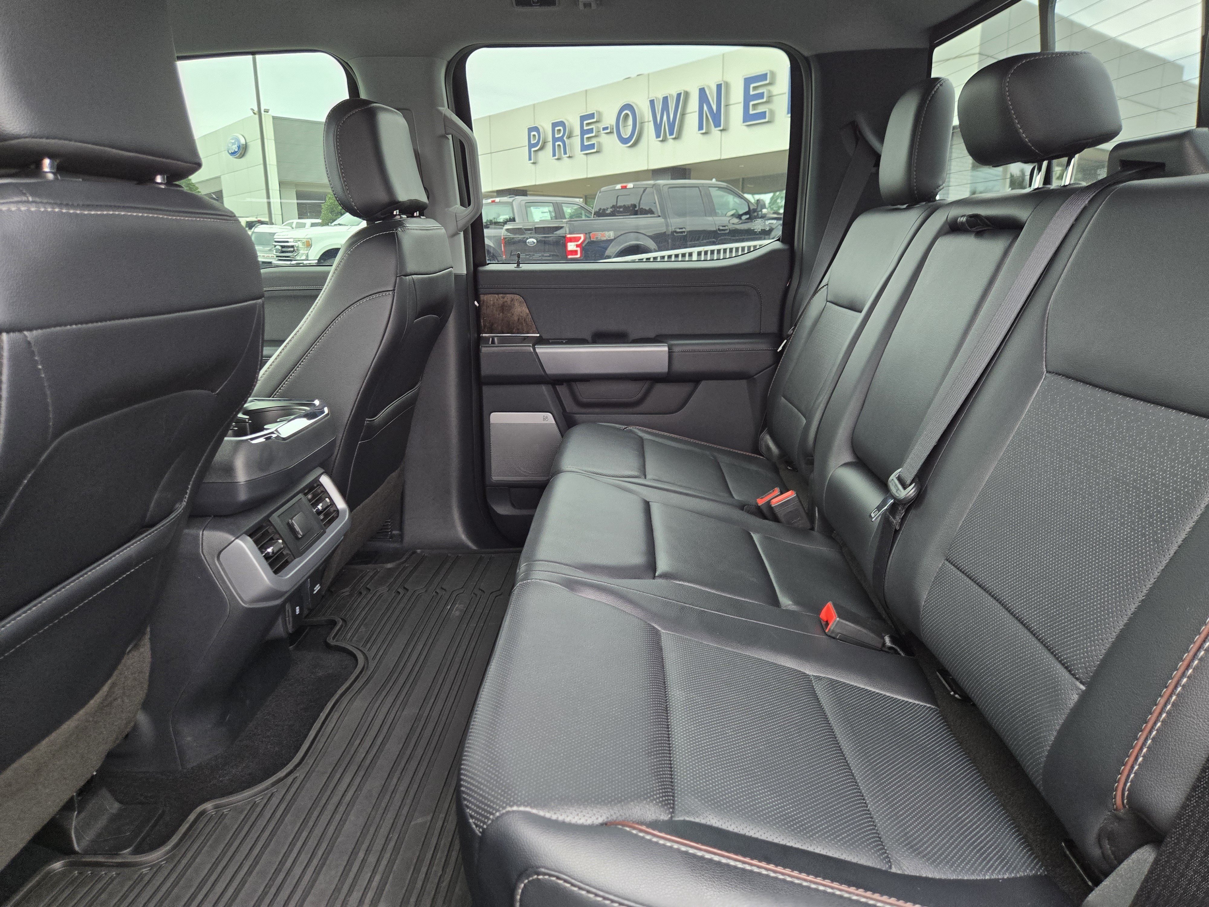 Certified 2023 Ford F150 Lariat w/ Trailer Tow Package AWD/4WD image 15