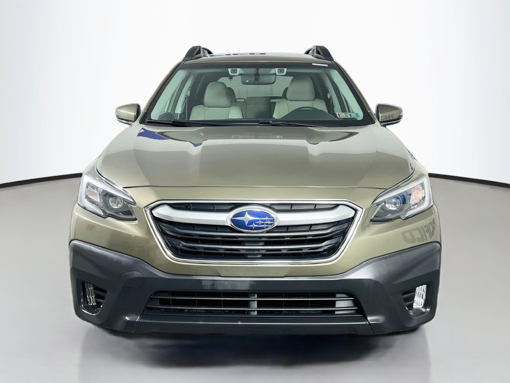 Used 2020 Subaru Outback Premium w/ Popular Package #1 AWD/4WD image 3