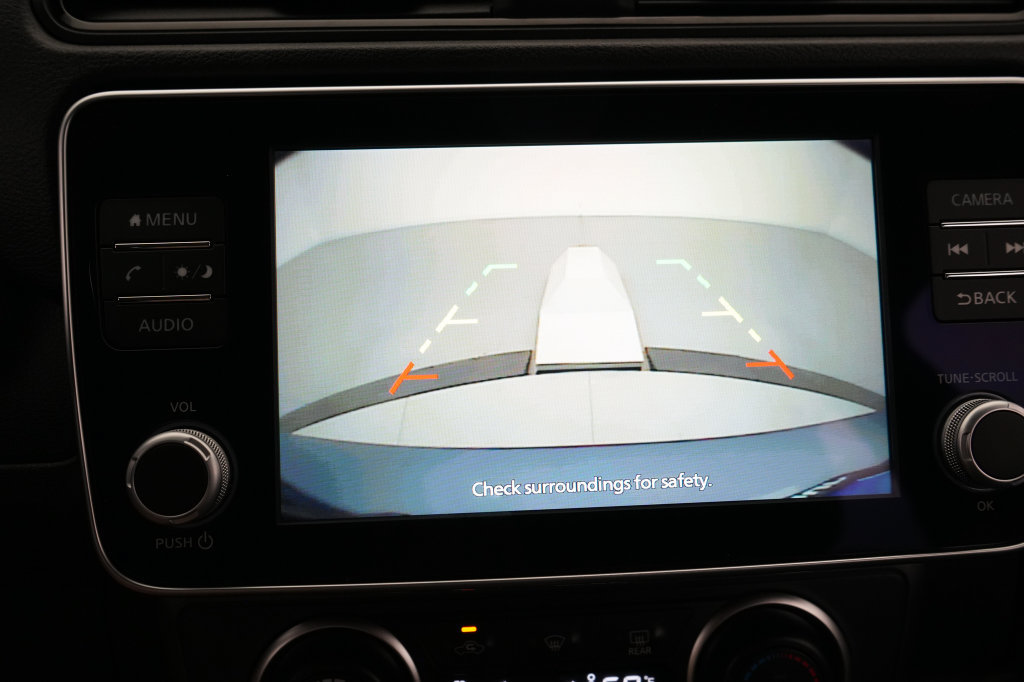 Used 2025 Nissan Leaf S FWD image 16