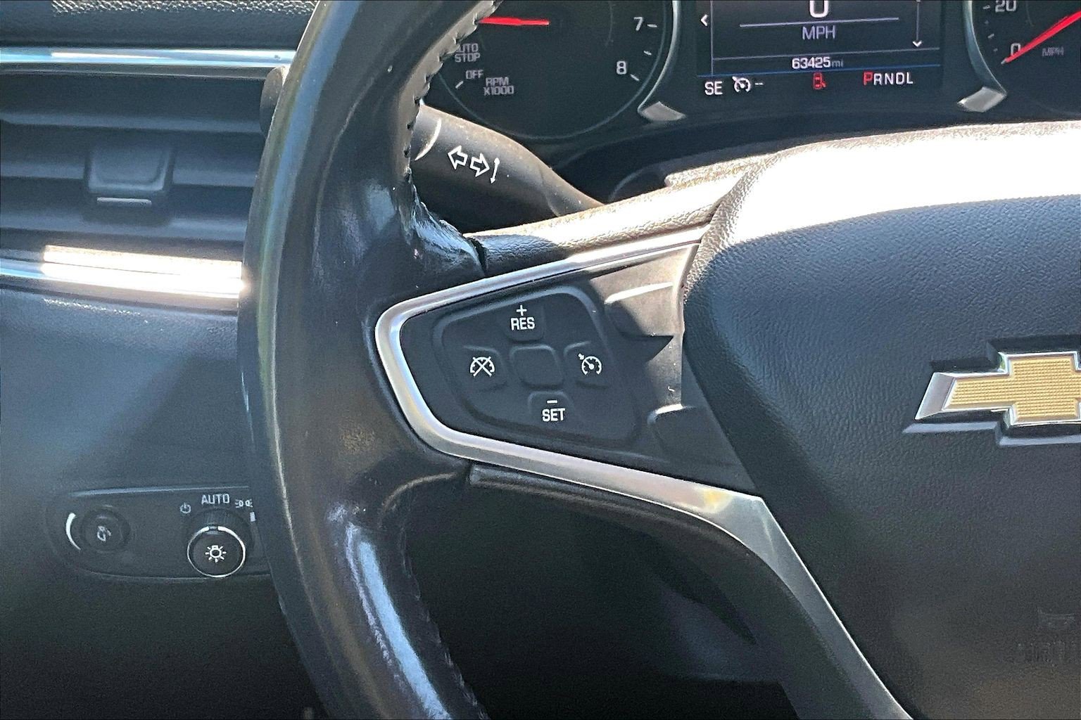 Used 2019 Chevrolet Equinox LT FWD image 20