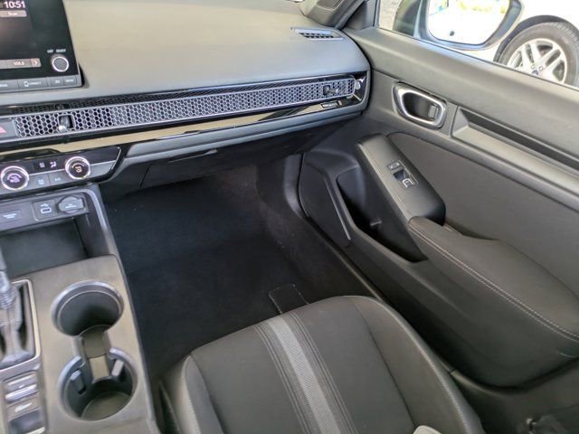 Used 2023 Honda Civic Sport image 14