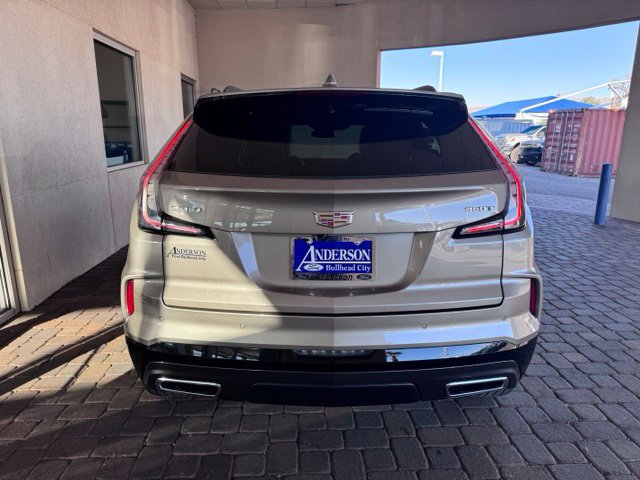 Used 2024 Cadillac XT4 Sport w/ Cold Weather Package FWD image 4