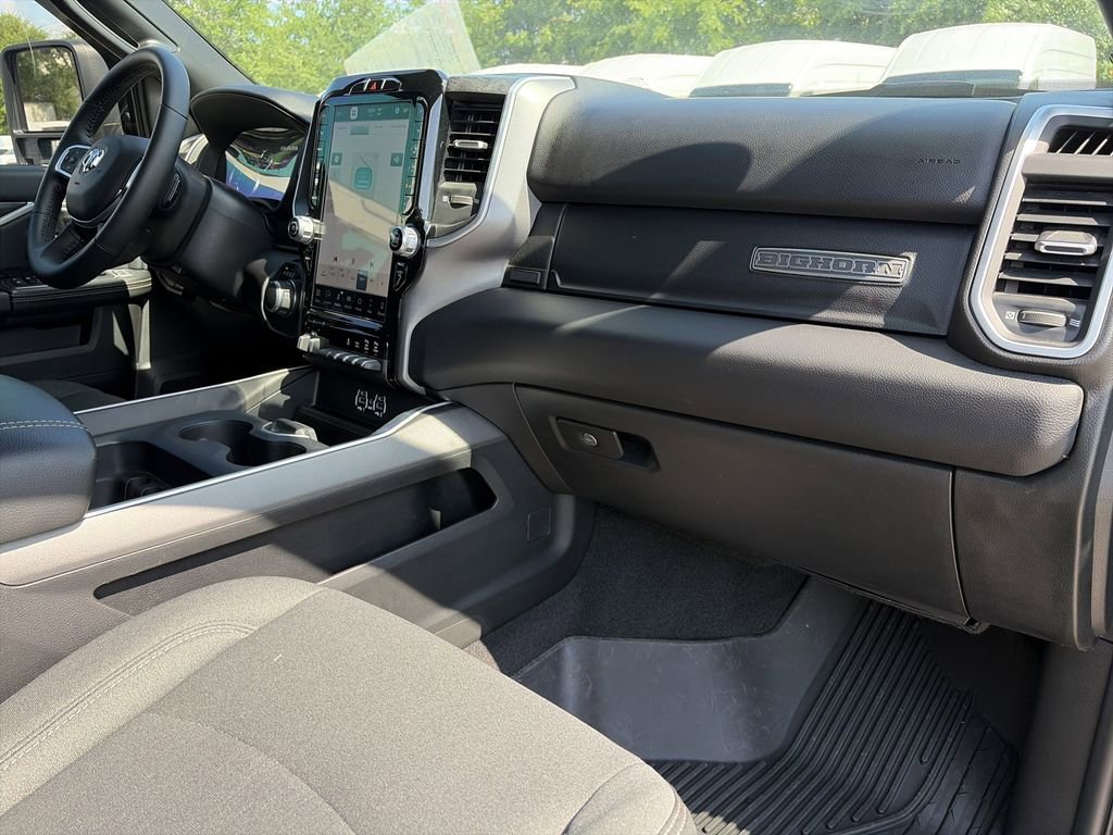 Used 2024 RAM 2500 Big Horn w/ Night Edition AWD/4WD image 31