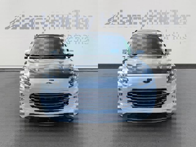 Certified 2022 Ford Escape Titanium w/ Titanium Elite Package image 8