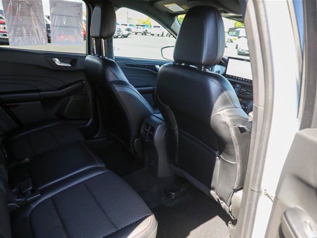 Certified 2024 Ford Escape ST-Line w/ Tech Pack #1 AWD/4WD image 33