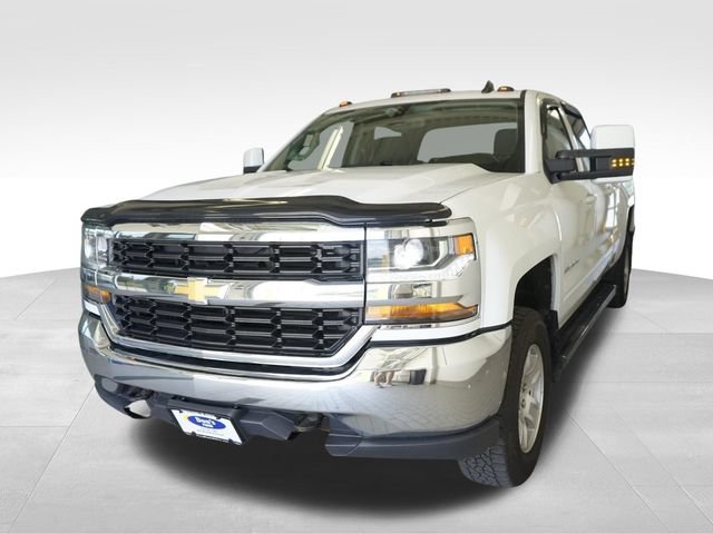 Used 2018 Chevrolet Silverado 1500 LT w/ Trailering Package