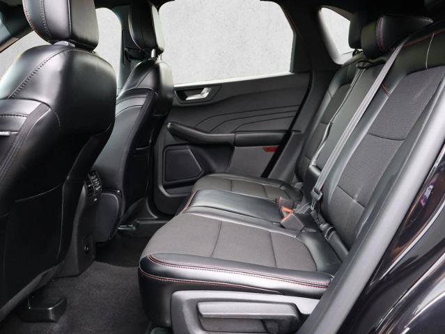 Certified 2024 Ford Escape ST-Line AWD/4WD image 23