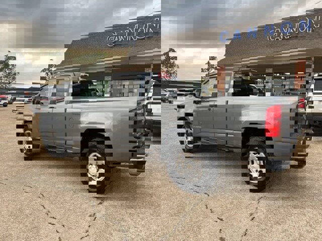 Used 2018 Chevrolet Colorado W/T image 3