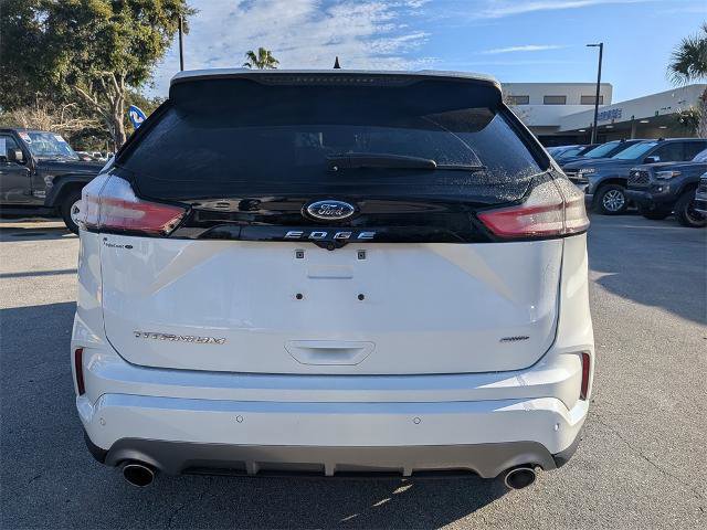 Certified 2024 Ford Edge Titanium w/ Titanium Elite Package image 2