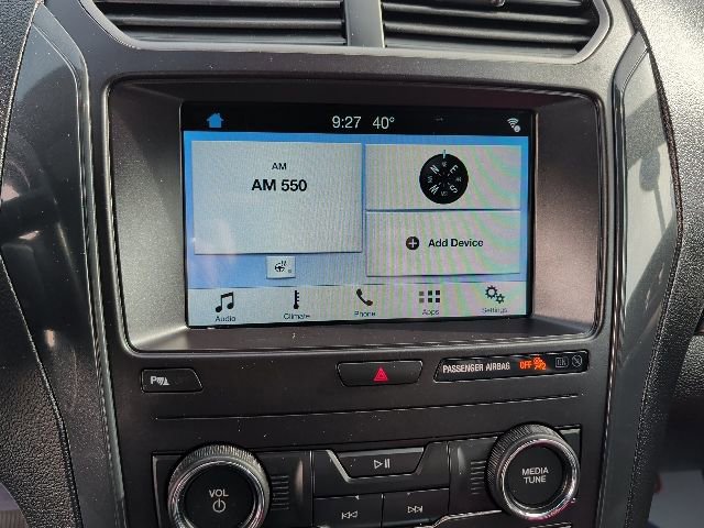 Certified 2018 Ford Explorer XLT w/ Equipment Group 202A image 21