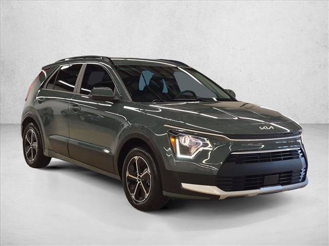 Used 2023 Kia Niro EX FWD image 3
