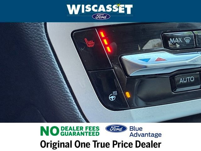 Certified 2022 Ford Explorer XLT w/ Equipment Group 202A image 19